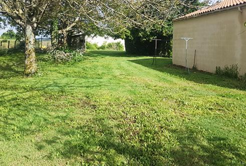 Maison Calme Et Paisible La Faye  ภายนอก รูปภาพ